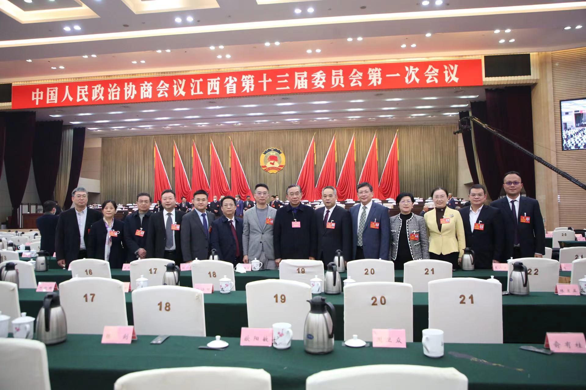 d50efb1da1704fc386b76b09f37cbdcc.jpg