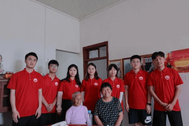 3d15312eda0a4b7f8b8aeec1e878cfe8.png